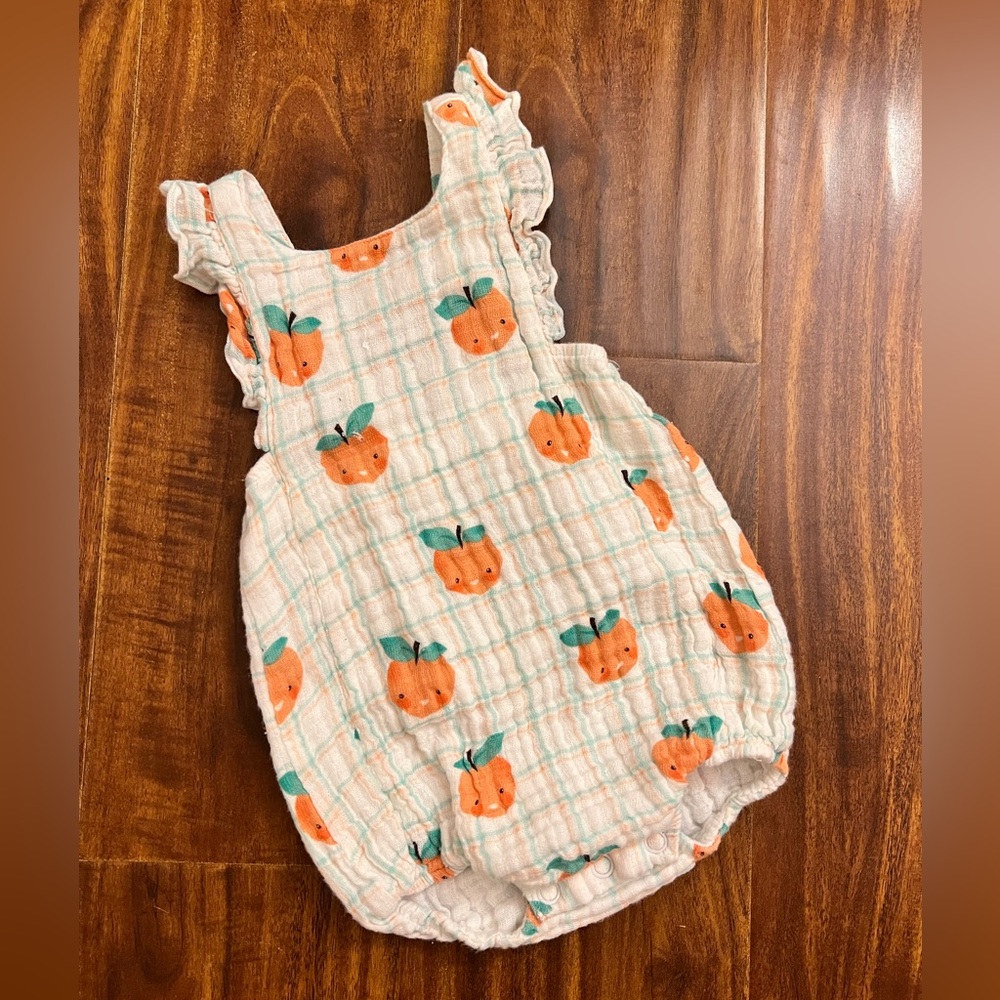 Angel Dear peach face romper 3-6m